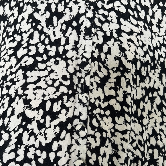 B&W Printed Dress - Picture 7 of 7